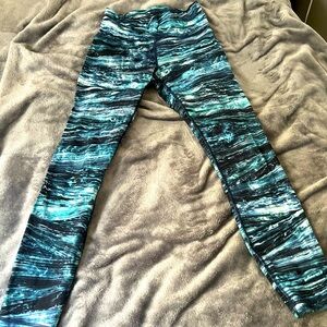 Lululemon 25” warm tights